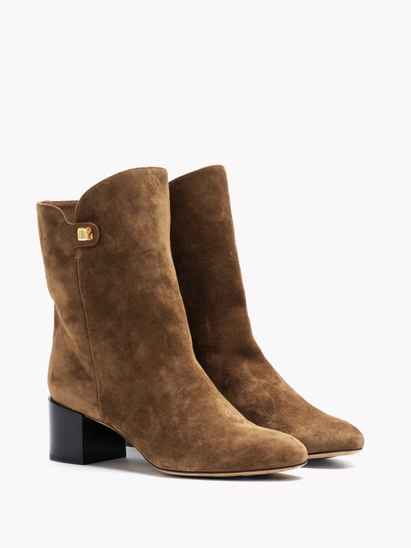 luxury brown suede ankle boots with mid mid maison skorpios by adriana abascal emanuele filiberto di Savoia