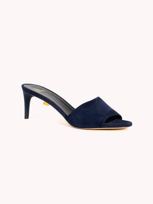Mules à talons moyens Ines Up en cachemire bleu - Maison Skorpios par Adriana Abascal