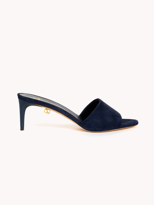Mules à talons moyens Ines Up en cachemire bleu - Maison Skorpios par Adriana Abascal