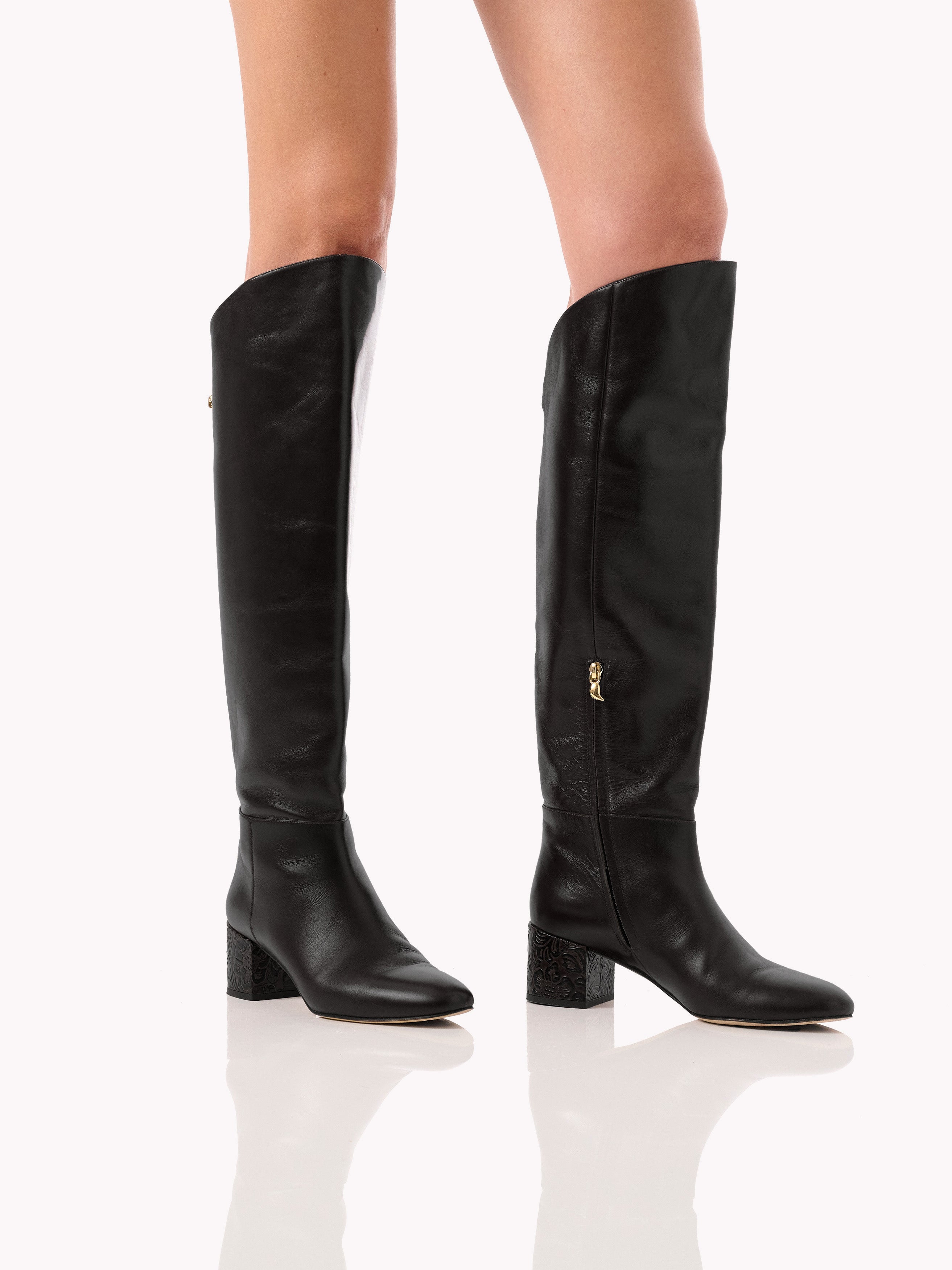 Casual elegant mid heel boots in black leather made in Italy by Adriana Abascal Emanuele filiberto