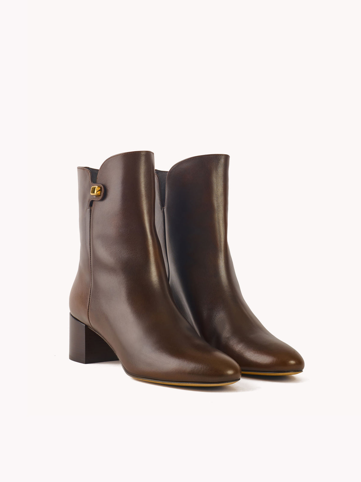 Stivaletti Gaby con tacco medio in pelle piper marrone cioccolato