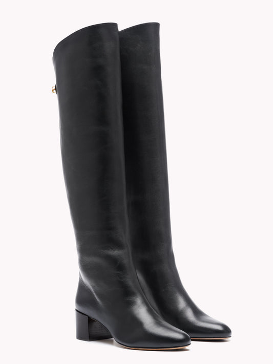 luxury mid heel boot in black leather for women maison skorpios by adriana abascal emanuele filiberto