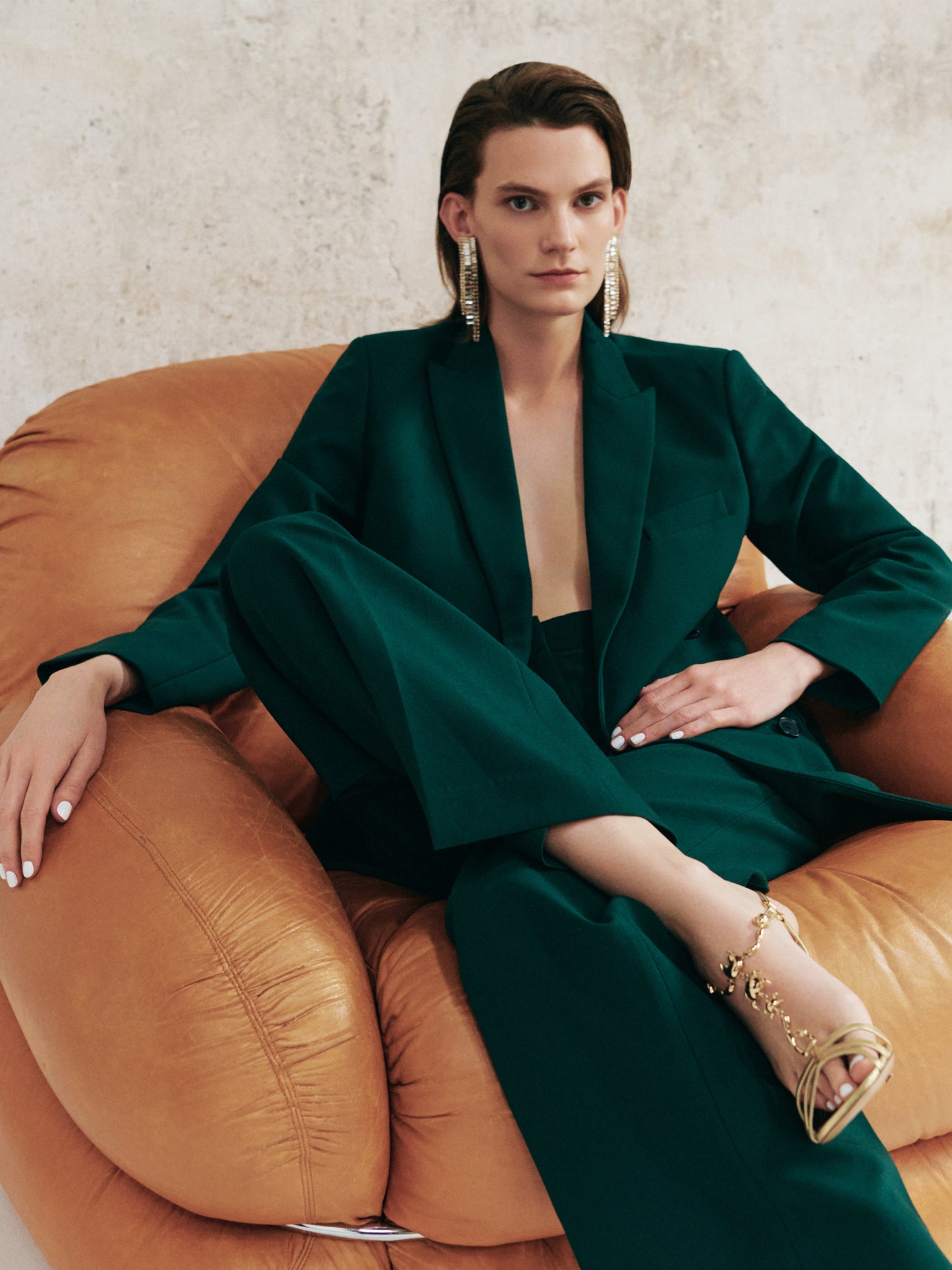 luxury metallic gold sandals with high heels and scorpio detail maison skorpios by adriana abascal emanuele filiberto di Savoia