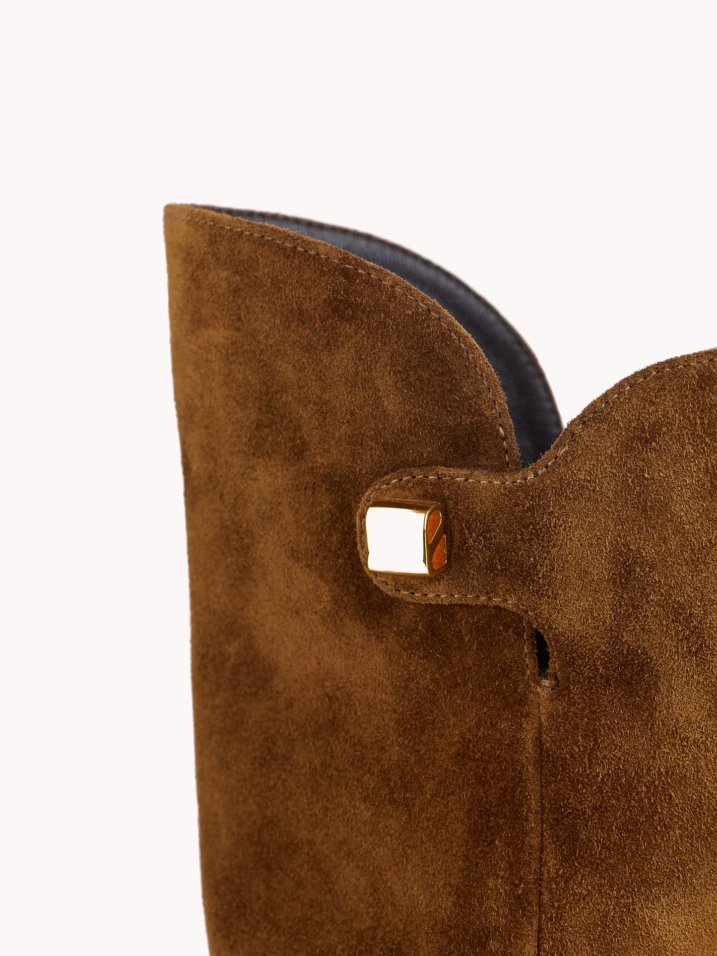 Elegant brown suede ankle boots maison skorpios by adriana abascal emanuele filiberto di Savoia