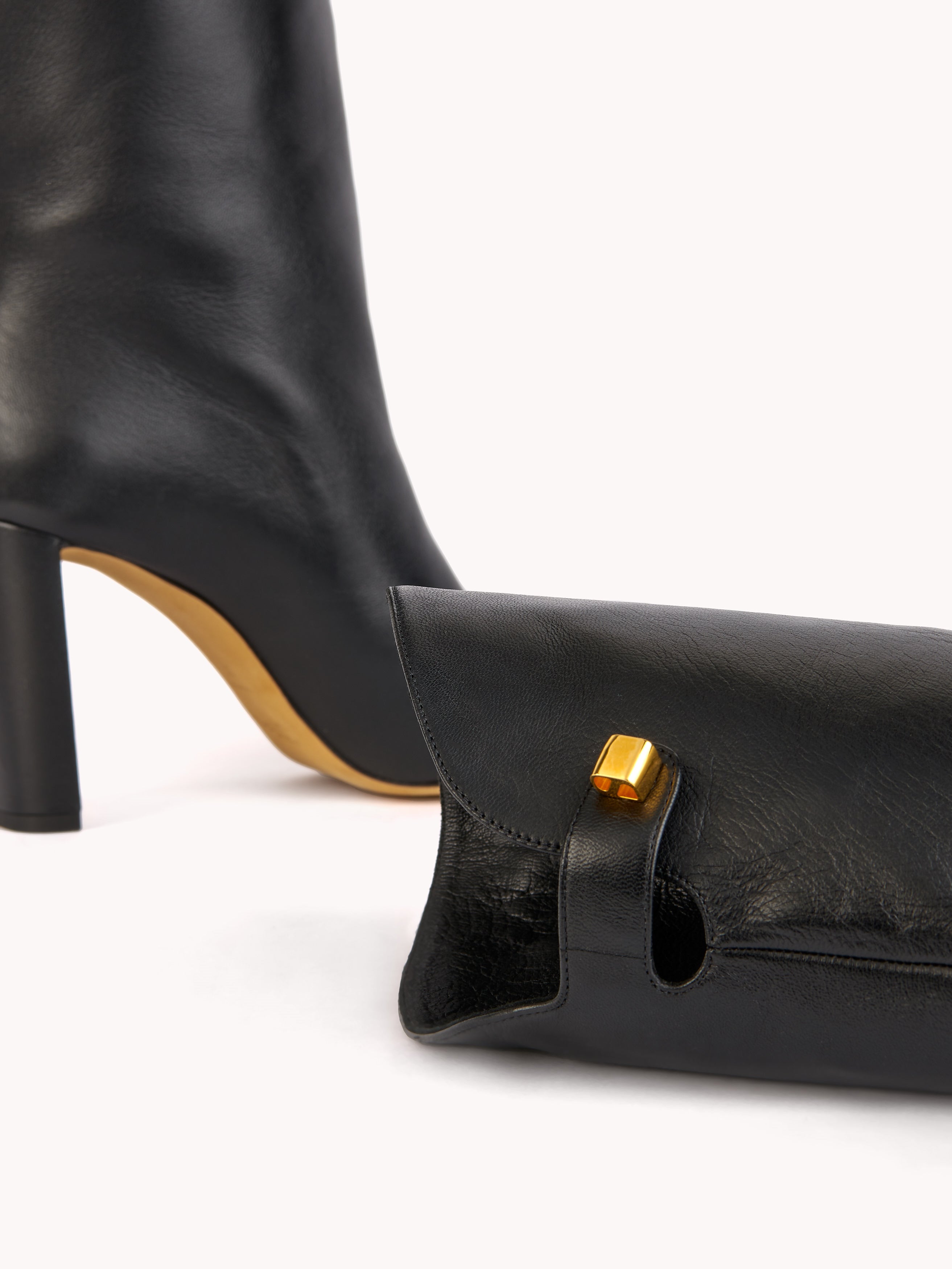 designer black leather boots made in Italy maison skorpios by adriana abascal emanuele filiberto di Savoia