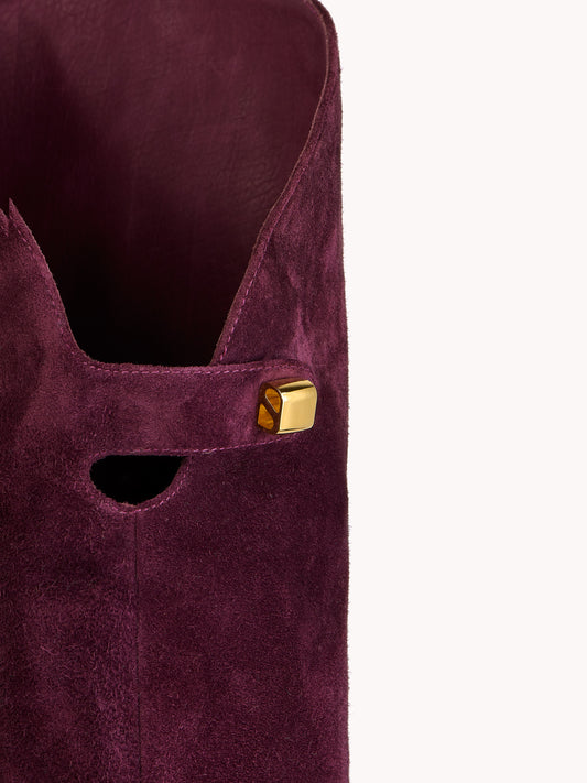 Bottes cuissardes à talons hauts Marylin en daim bordeaux - Maison Skorpios par Adriana Abascal