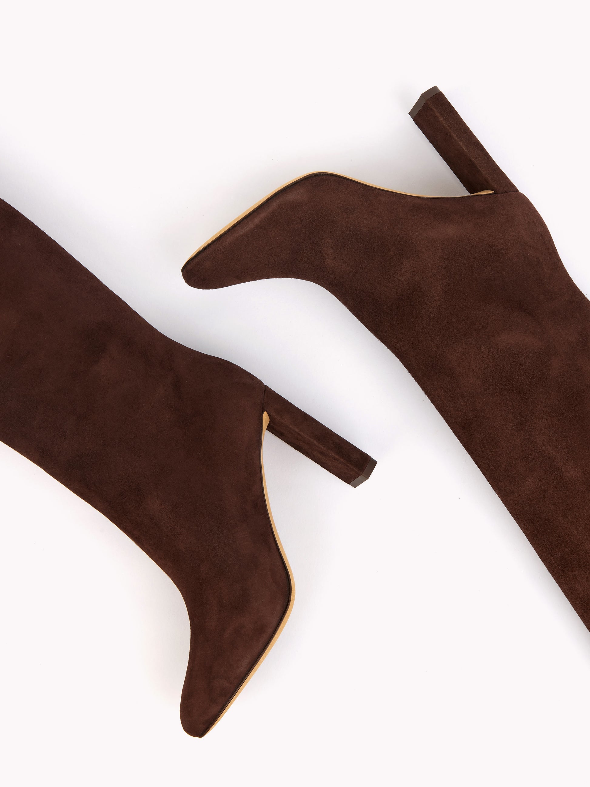 Luxury brown suede high heel boots maison skorpios by adriana abascal Emmanuel de savoie 