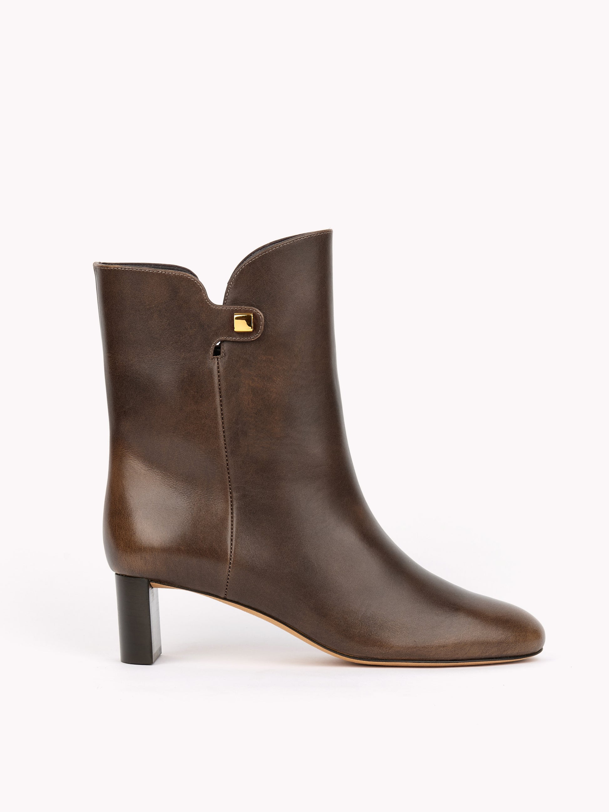 mid-heel brown chocolate leather ankle boots skorpios
