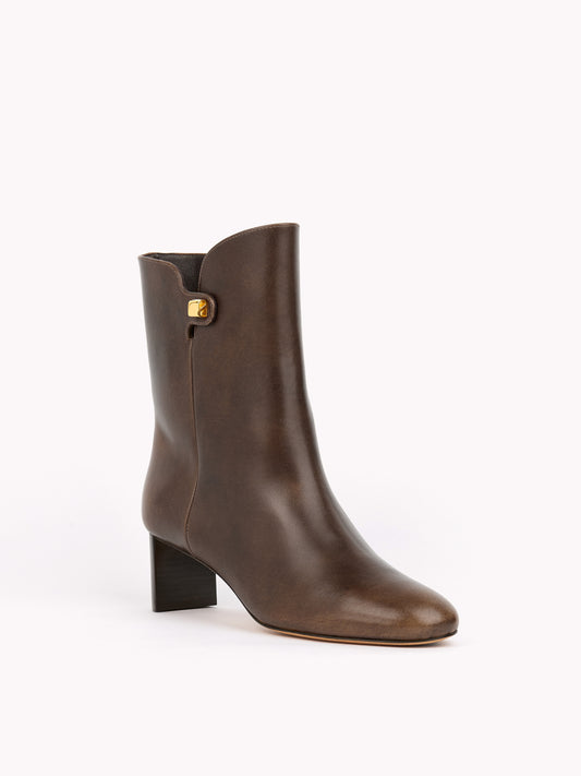 elegant brown chocolate leather ankle boots mid-heel skorpios