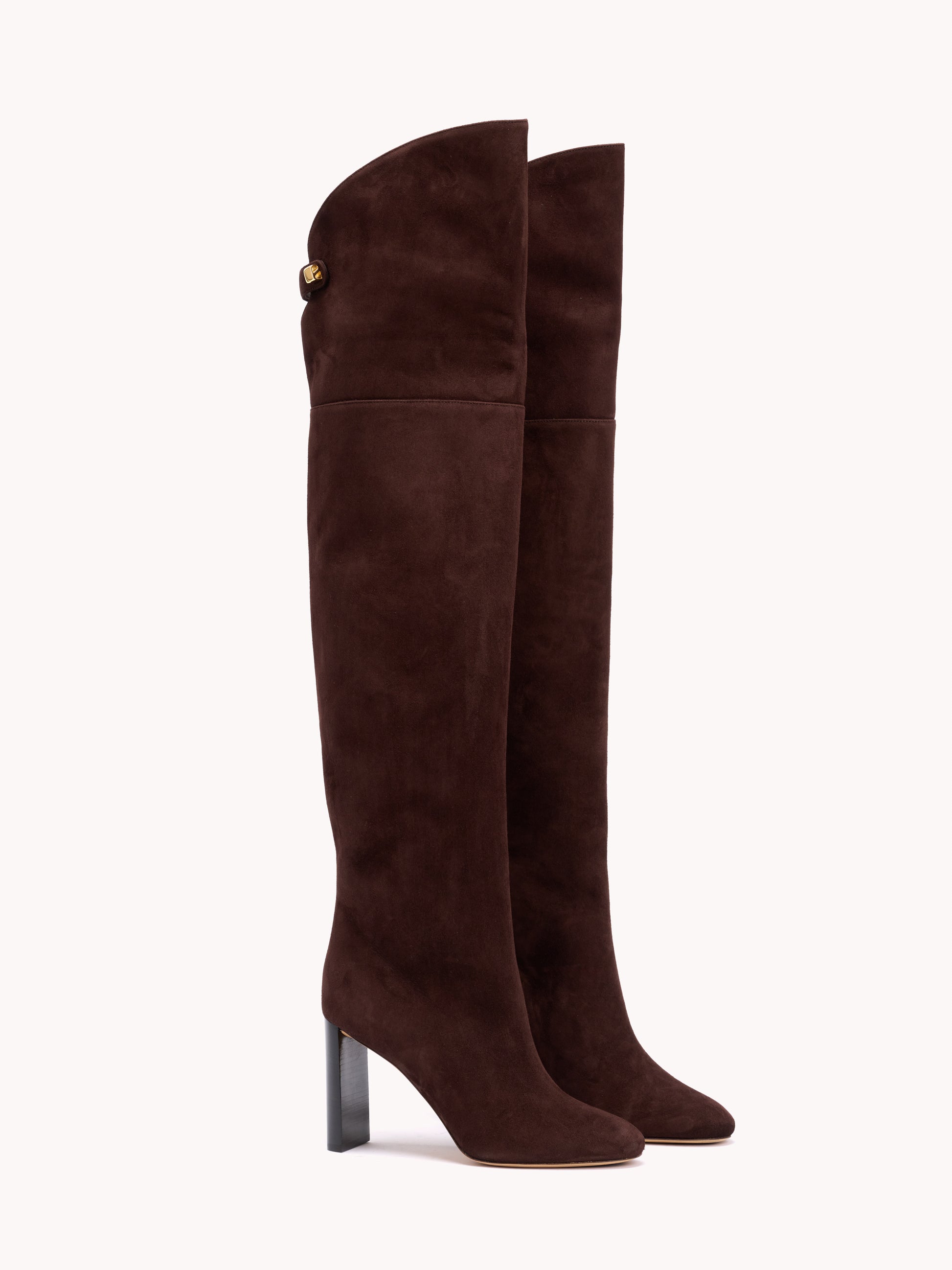 Over the knee luxury brown suede boots Marylin Maison Skorpios