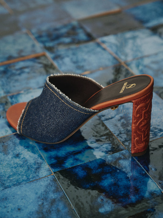 elegant and trendy high-heel mules indigo denim and cognac leather skorpios