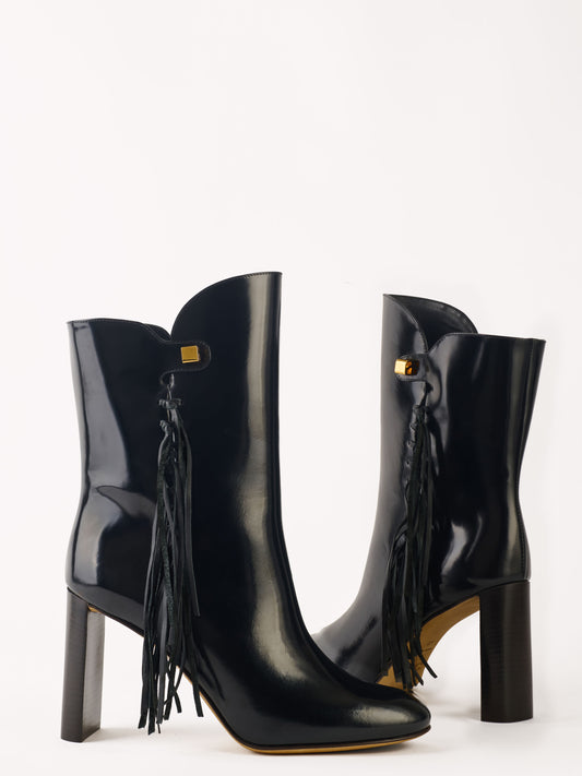 Designer black ankle boots made in Italy by Adriana Abascal Filiberto de Saboya
