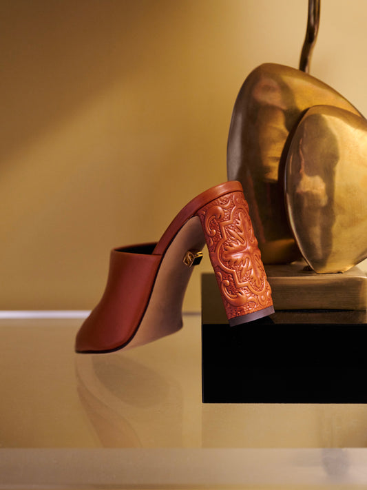 Mules con tacco alto Annabelle Maca in pelle nappa cognac - Maison Skorpios di Adriana Abascal