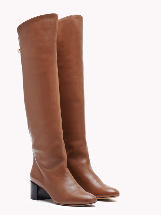 brown luxury boots, made with nappa leather in Italy maison skorpios by adriana abascal emanuele filiberto