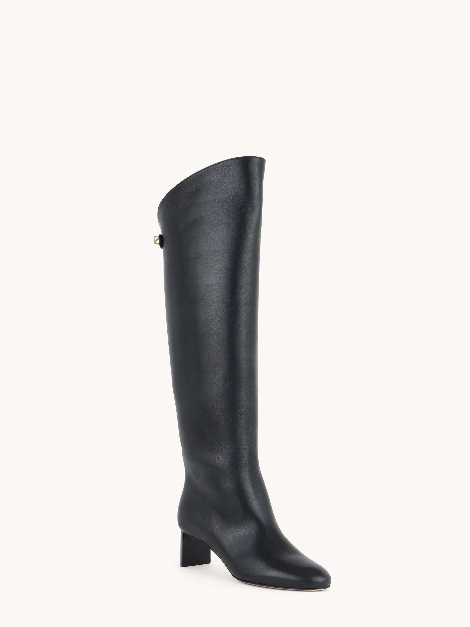 equestrian black leather luxury boots mid-heel skorpios