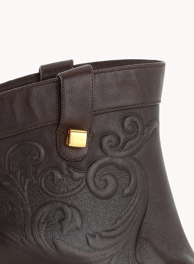 embossed chocolate brown leather west boots skorpios