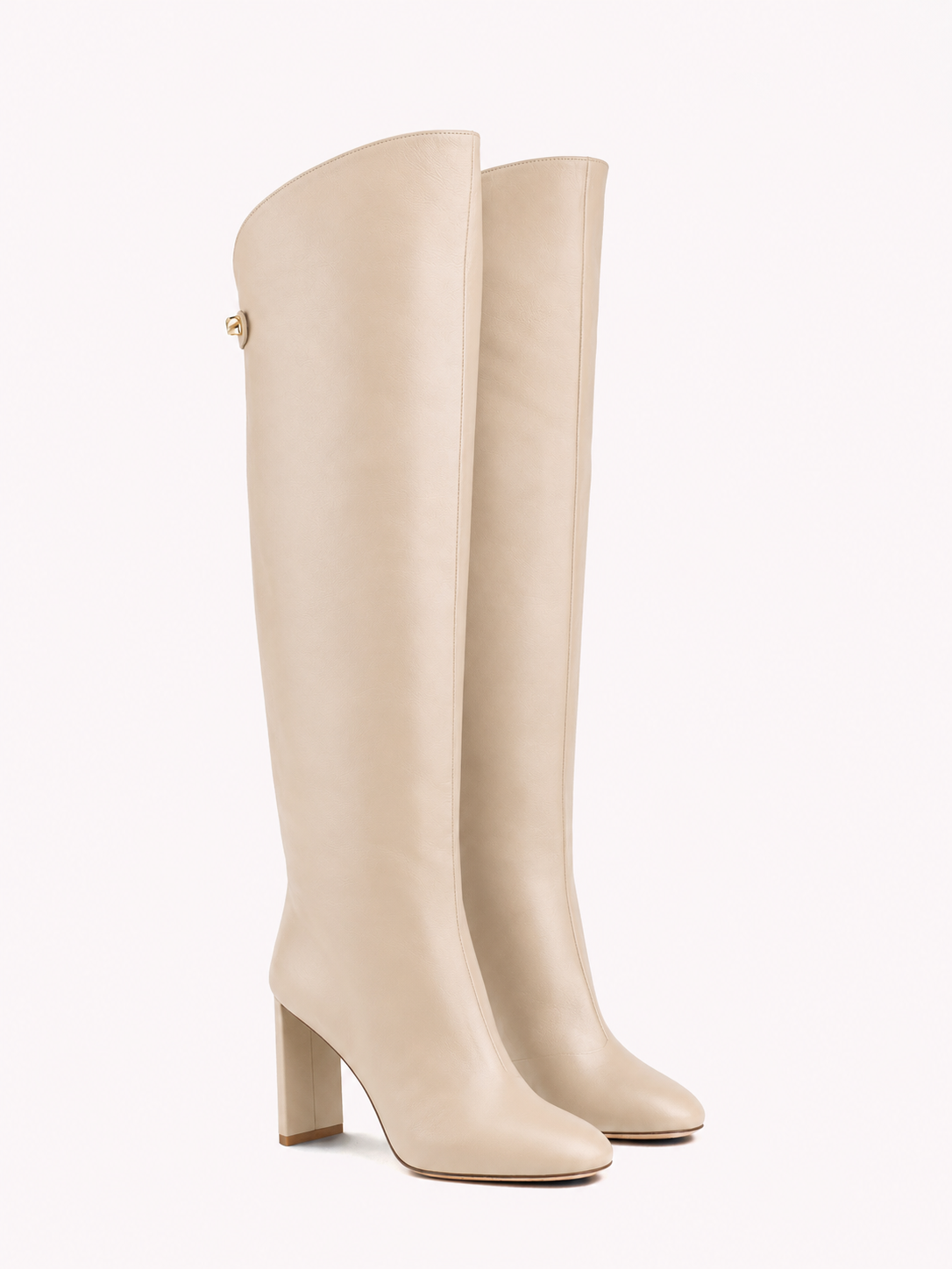 Bottes à talons Carolina en cuir nappa crème - Maison Skorpios par Adriana Abascal