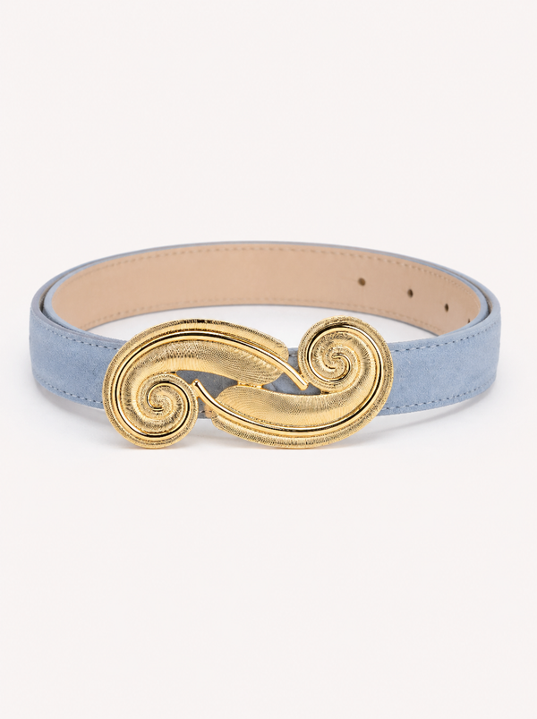Ceinture Plume en suède bleu poudré - Maison Skorpios par Adriana Abascal