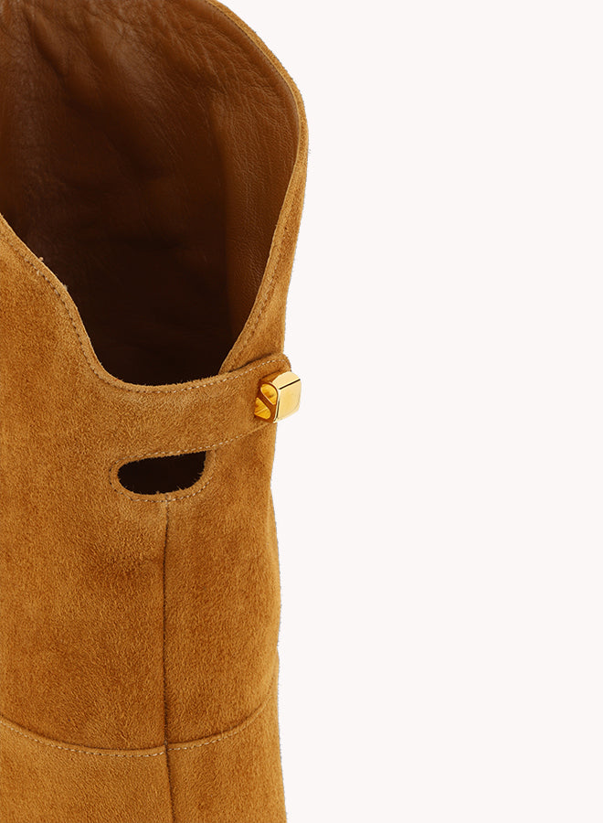 Marylin Malaga over-the-knee brown suede boots - Maison Skorpios by Adriana Abascal