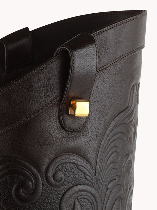 Designer santiag boots in brown leather Maison Skorpios by Adriana Abascal Emanuele filiberto