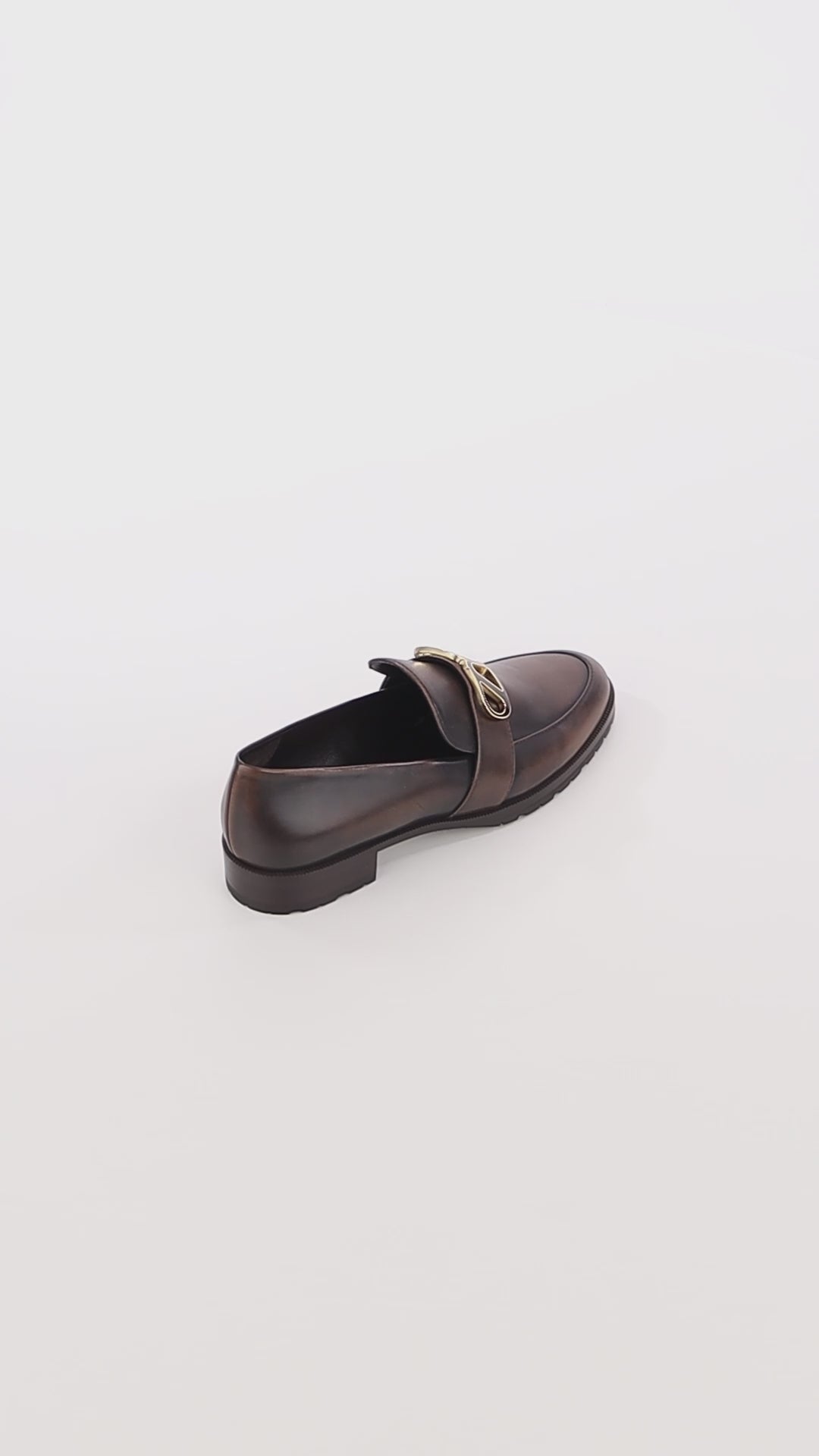 Skorpios sophisticated brown chocolate brushed leather loafers