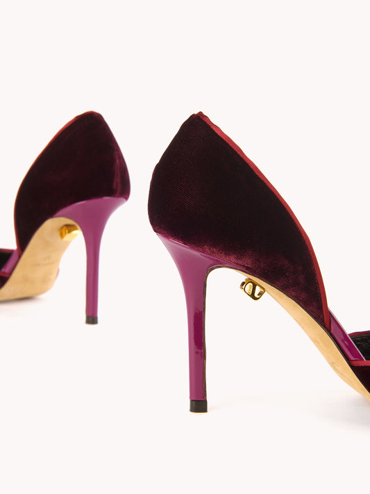 Stiletto Nieves con tacco alto in velluto bordeaux - Maison Skorpios di Adriana Abascal
