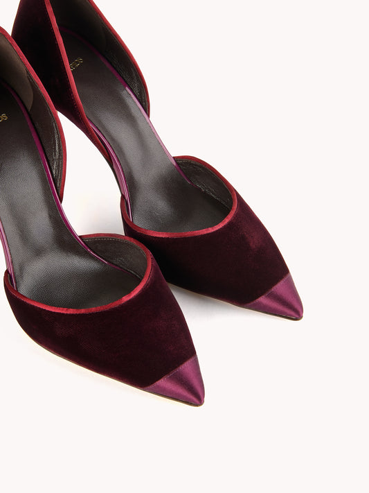 Stiletto Nieves con tacco alto in velluto bordeaux - Maison Skorpios di Adriana Abascal