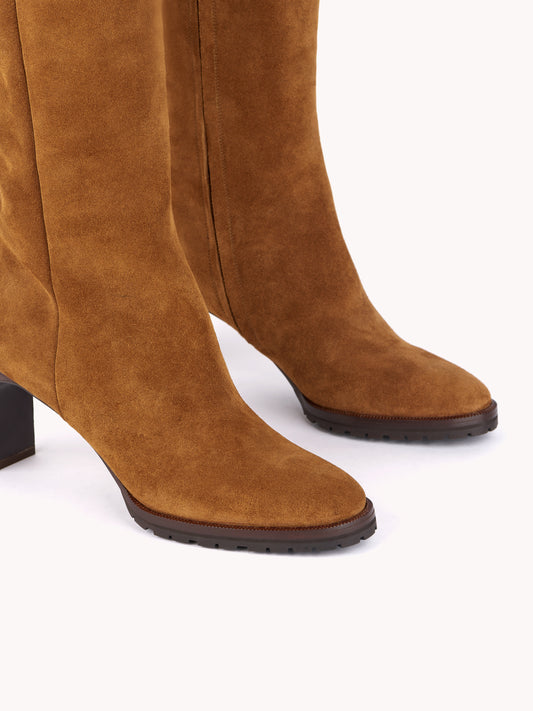 casual luxury brown suede boots with mid heel maison skorpios by adriana abascal emanuele filiberto 