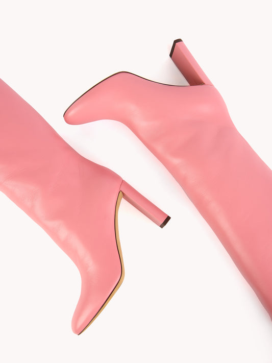 luxury pink bubble gum boots with high heels maison skorpios by adriana abascal emanuele filiberto di Savoia 