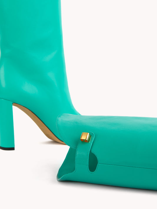Bottes Adriana à talons en cuir d'agneau turquoise