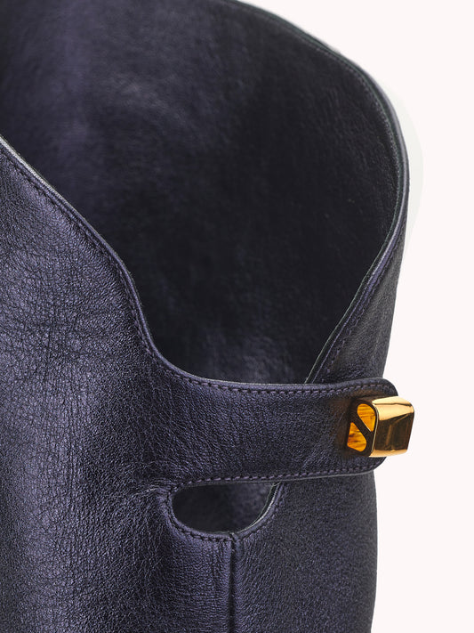 Trendy metallic dark navy nappa leather boots skorpios