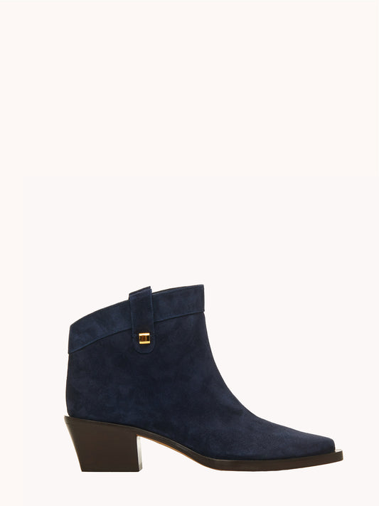 luxury blue suede western boots maison skorpios by adriana abascal Emanuele di Savoia 