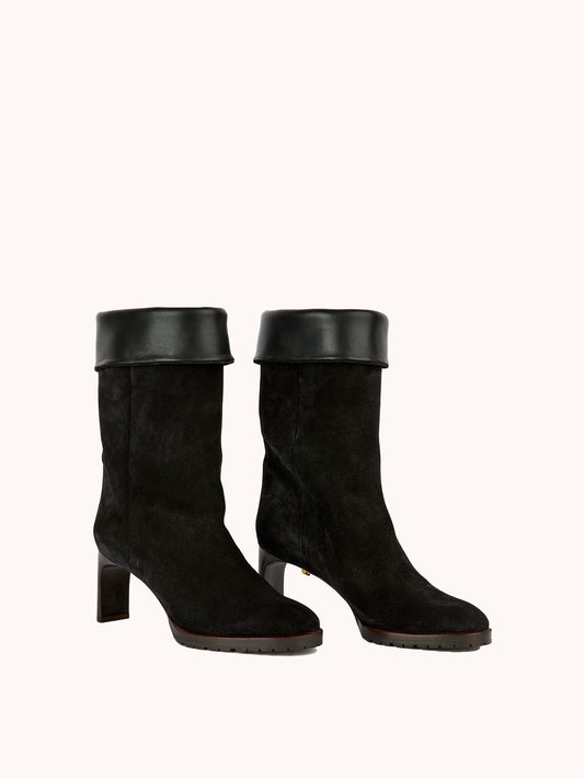 elegant casual ankle boots in black suede and mid-heel maison skorpios by adriana abascal emanuele filiberto di Savoia 