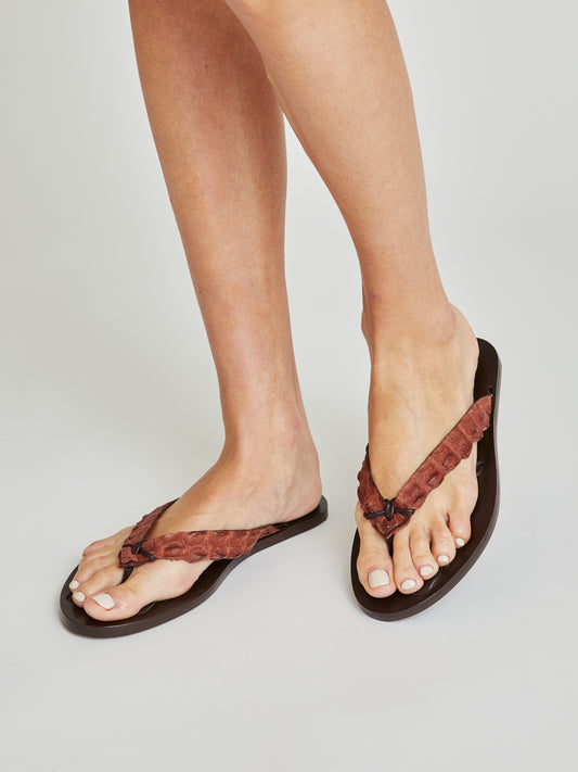 Sandali Gigi in Coccodrillo marrone - Maison Skorpios di Adriana Abascal