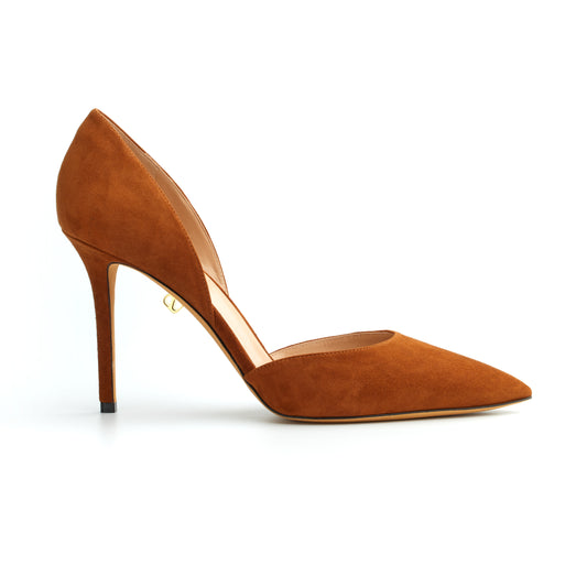 luxury brown suede pumps with stiletto heel maison skorpios by Adriana Abascal Emanuele filiberto